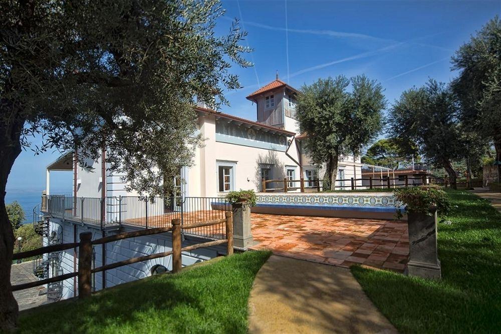 Sabrina Relais 2* Sorrente